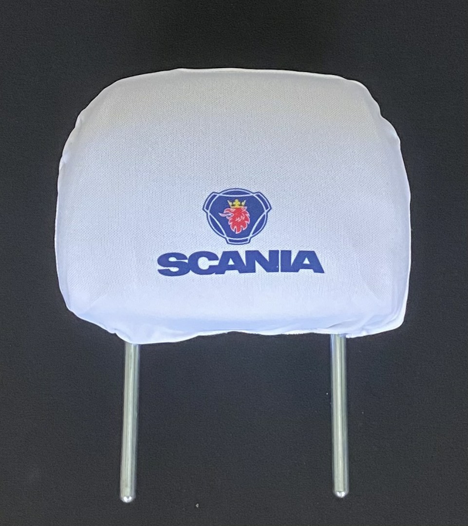 Biele návleky na opierky hlavy s logom Scania