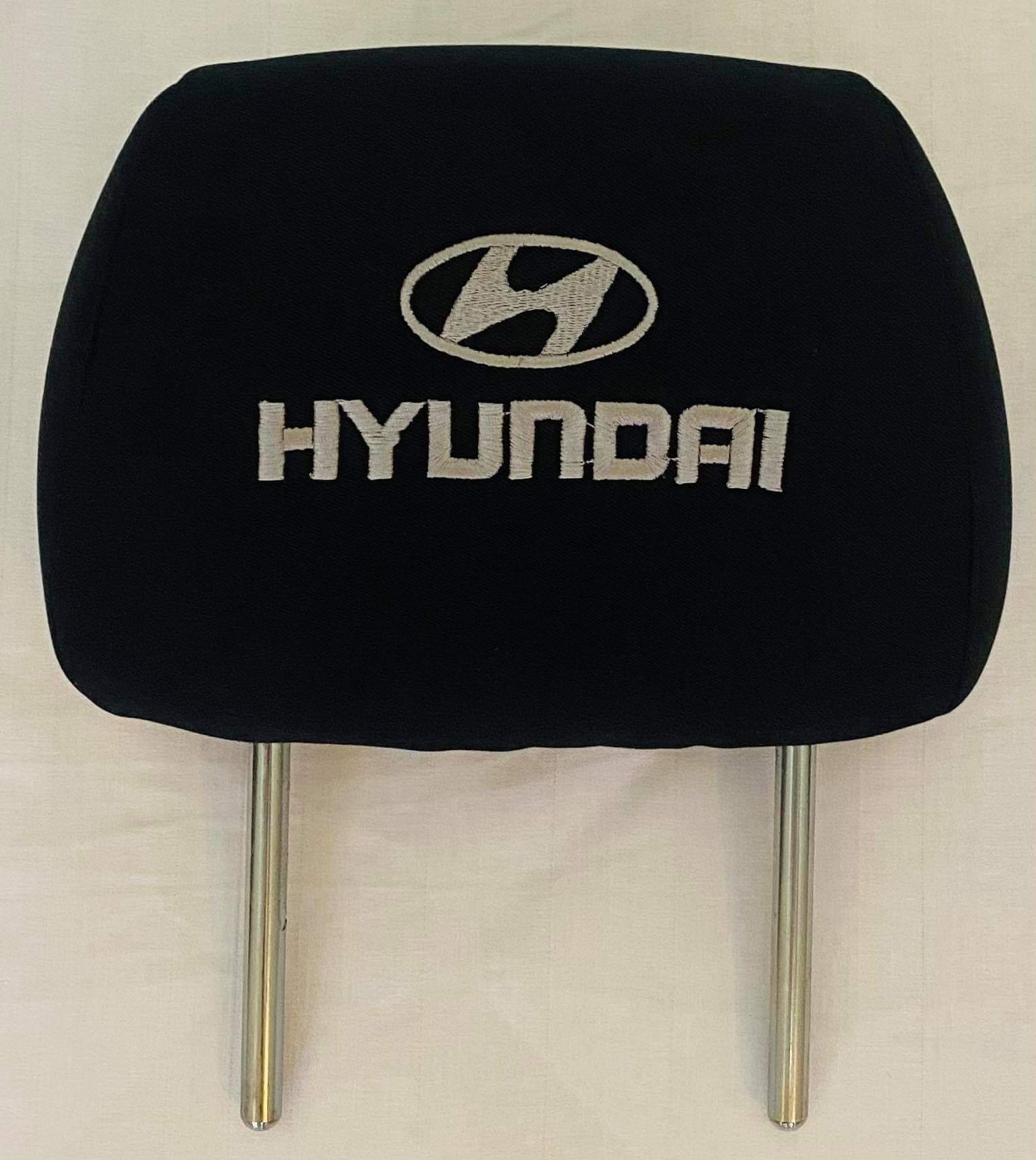 Čierne návleky na opierky hlavy s logom Hyundai - 2ks